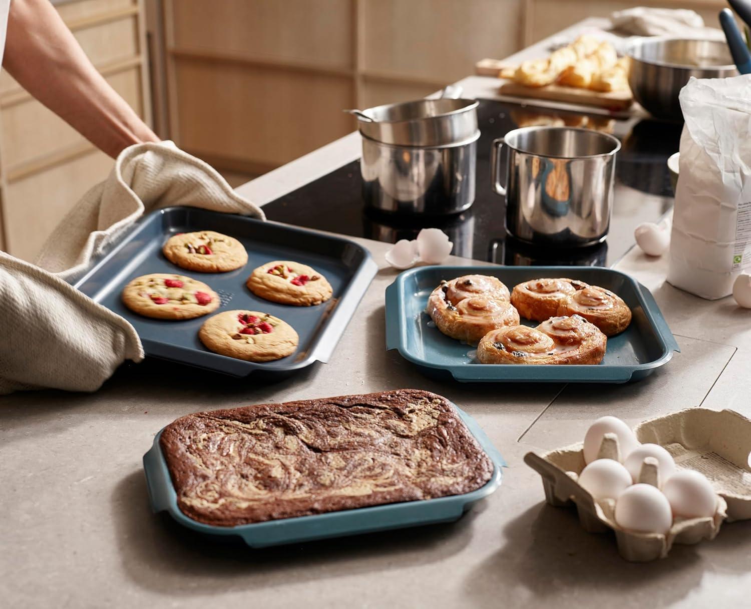 image:imageJoseph Joseph Nest Bake Large NonStick Baking Sheet Pan Carbon Steel Stackable SpaceSaving Design 10Year Guarantee 161 x 118Set of 3